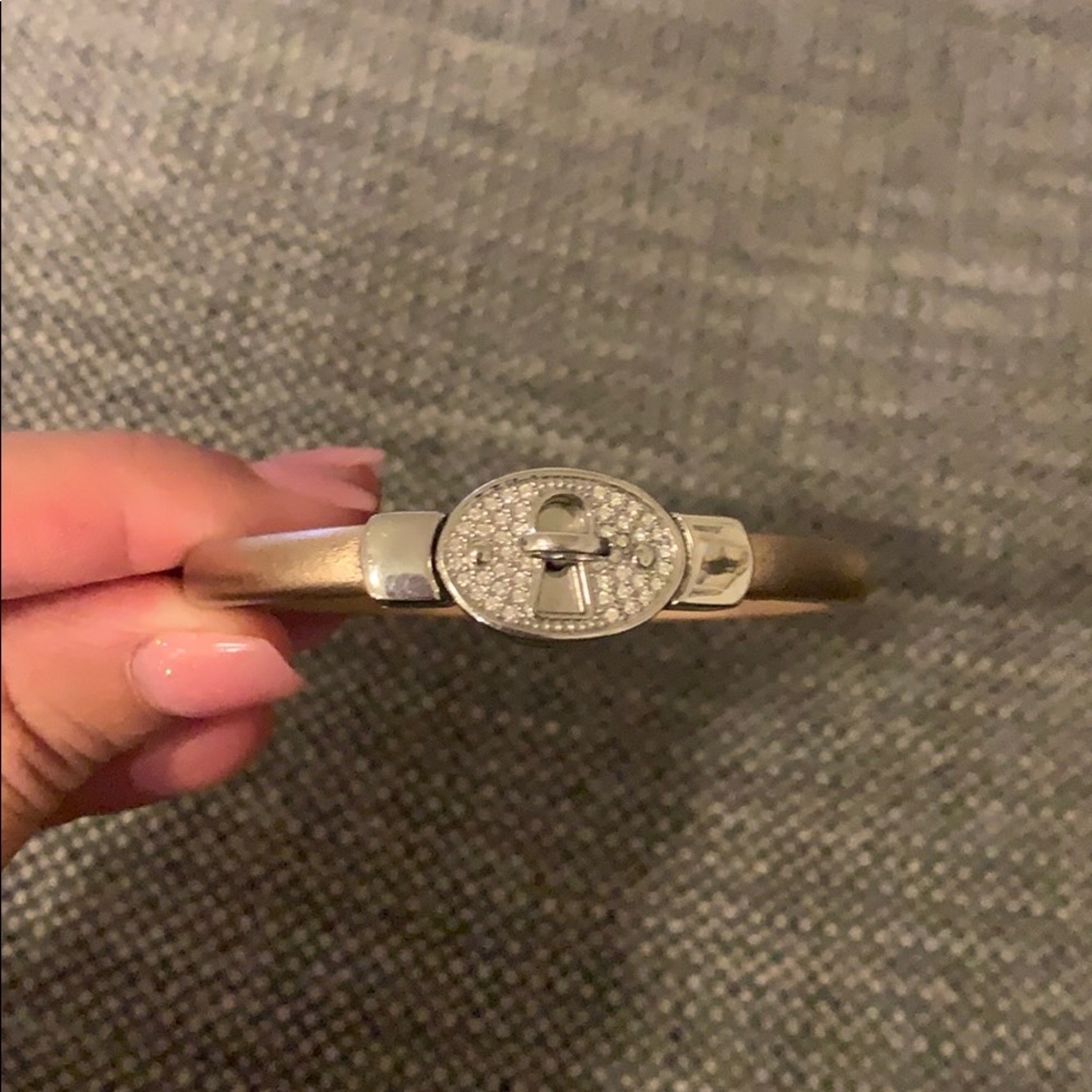 Fossil soft buckle bracelet